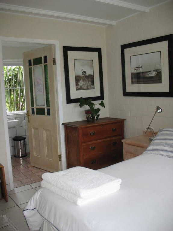 Guadeloupe Self Catering Knysna Exterior foto